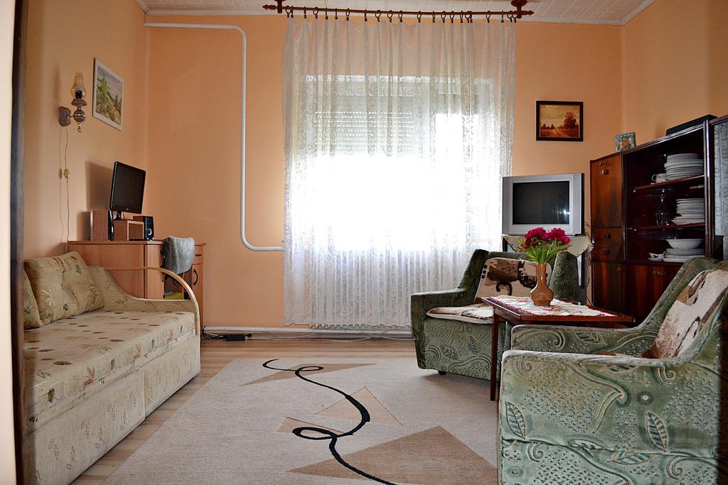 Ferenc Wellnes Apartment Csajág Extérieur photo